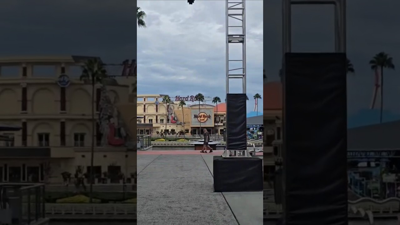 Universal studios City Walk Pt. 2. 