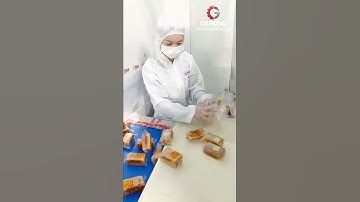 Toast bread sorting feeding horizontal bag form fill seal packing machine