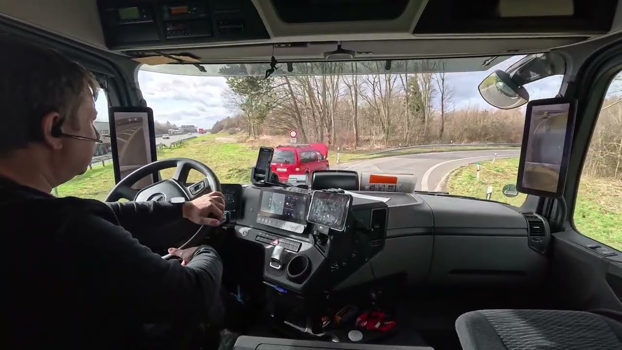 Mercedes Truck Road Landscape, A4- Übach palenberg- Alsdorf .