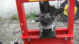 How to replace a wheel bearing with a cheap 6 ton press
