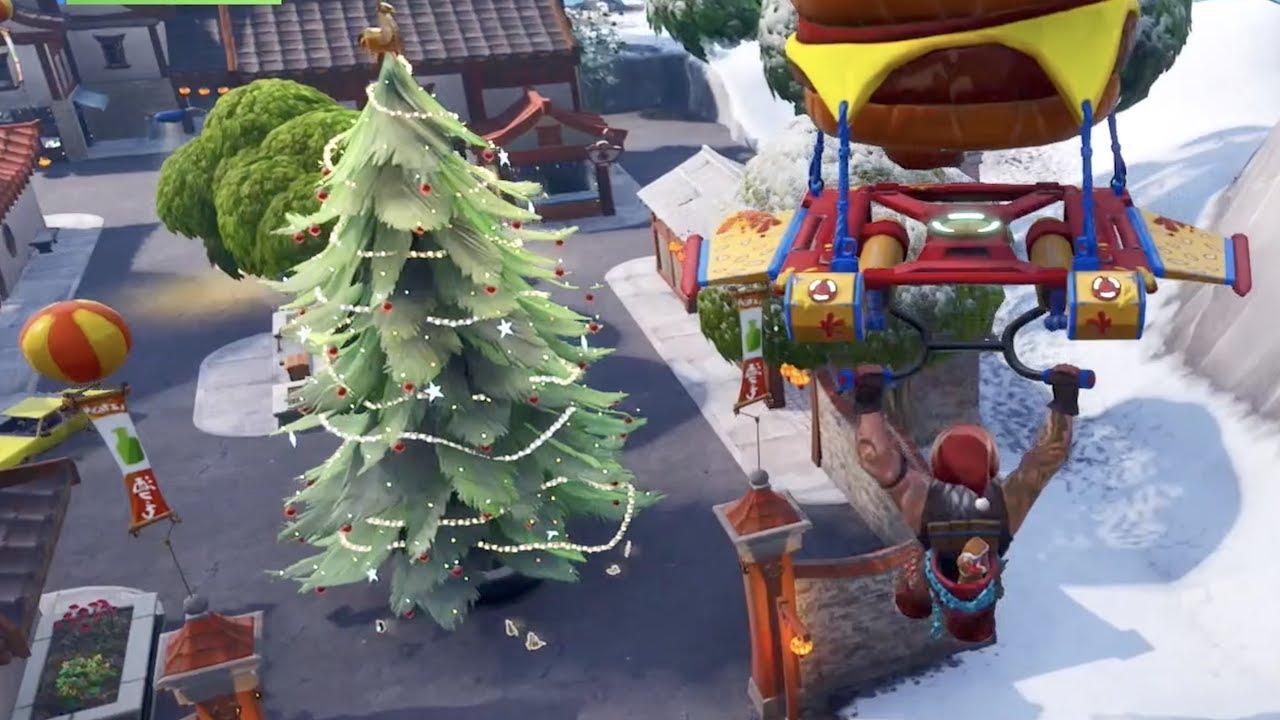 DANCE IN FRONT OF DIFFERENT HOLIDAY TREES Day 9 (14 Days of Fortnite