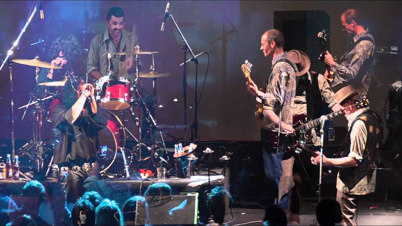 Absolutely Live Doors Stills from the Trak Dec 9th, 2011.mov