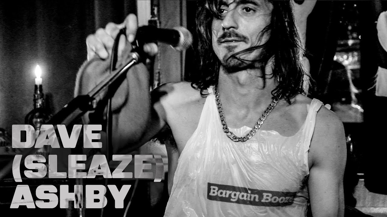 Dave Ashby of Sleaze Live at Easycome Acoustic. Nov 2018.