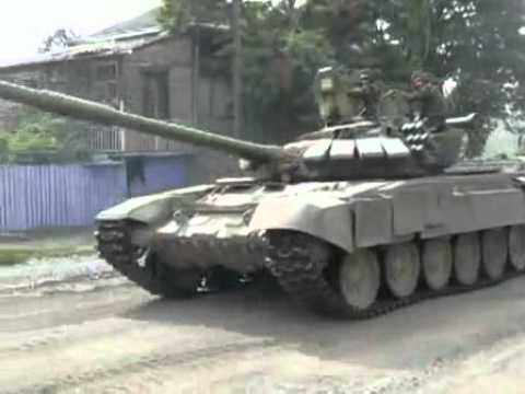 რუსული ტ-72ბმ ტიპის ტანკი ცხინვალში