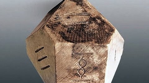 Archaeologists in China have found ancient pieces from a board game