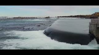 Niagara Falls from Canada side 🇨🇦 🇺🇸