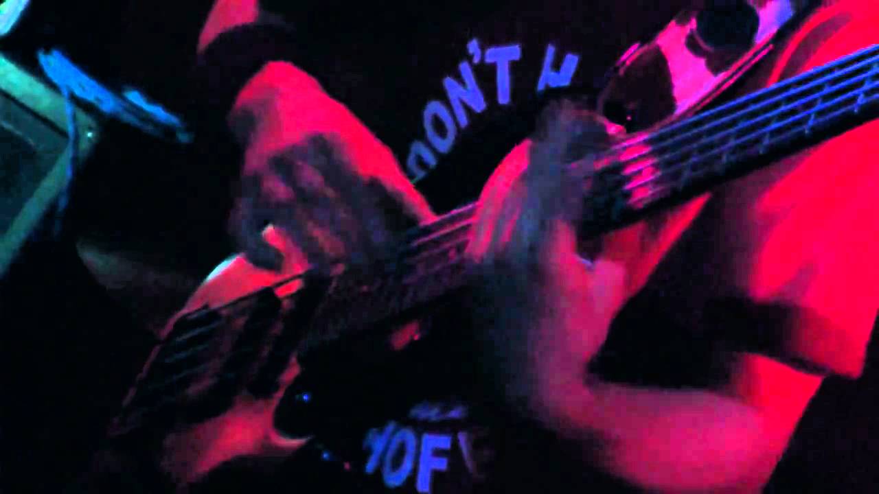 TimmyP (Ninjaspy), Bass Player: Eyes