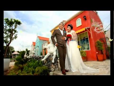 B&T Wedding Presentation