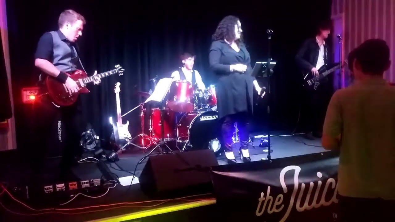 Sweet Child O' Mine - Live Solo Cover