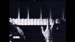 Video thumbnail of "Martin L. Gore (fingers playing on the piano in ''Pimpf'')"
