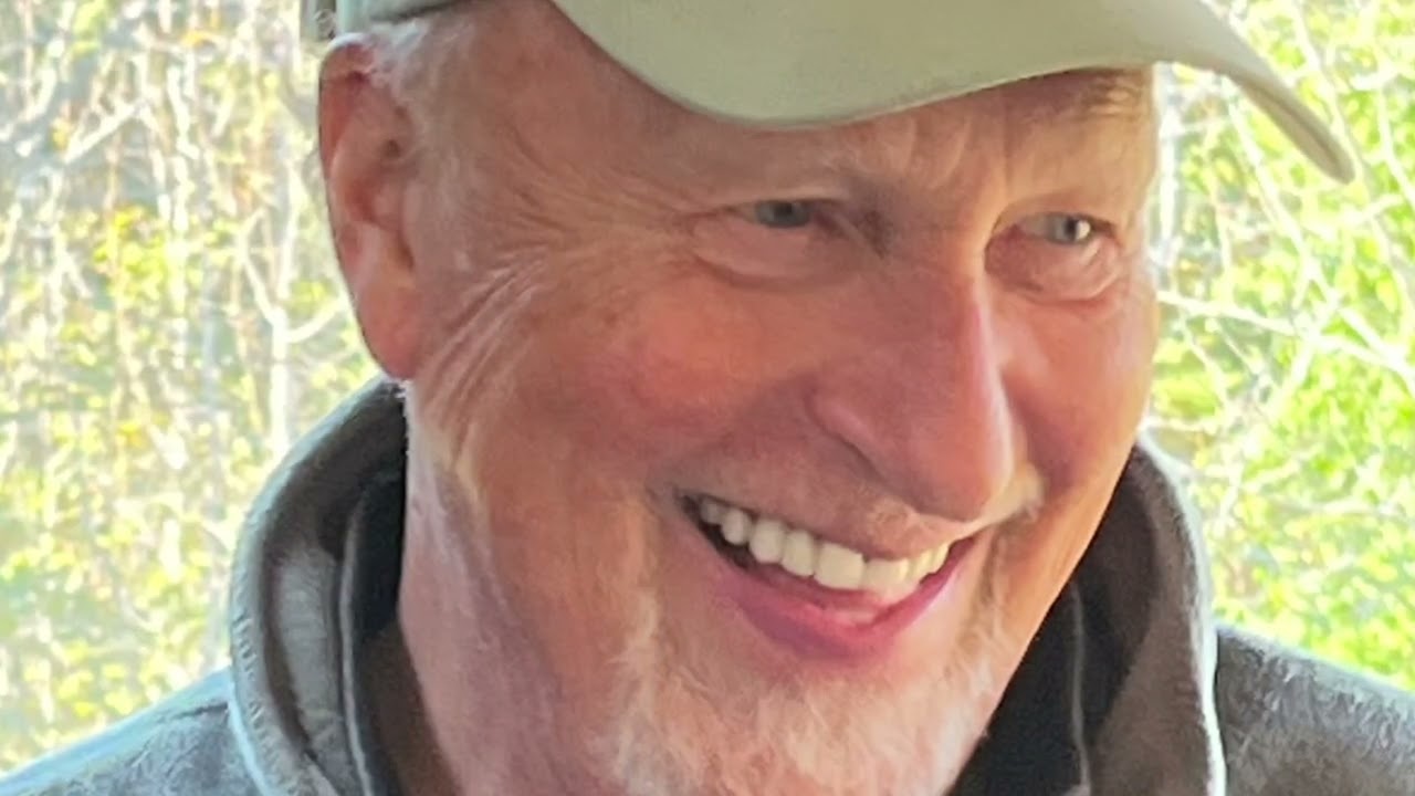 Peterson Family at Breezy Point Cabins on the North Shore. October 2022