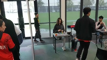 1.11 Official Pyraminx Single