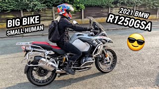 2021 BMW R1250 GS Adventure review // Riding a factory lowered GSA as a small person!