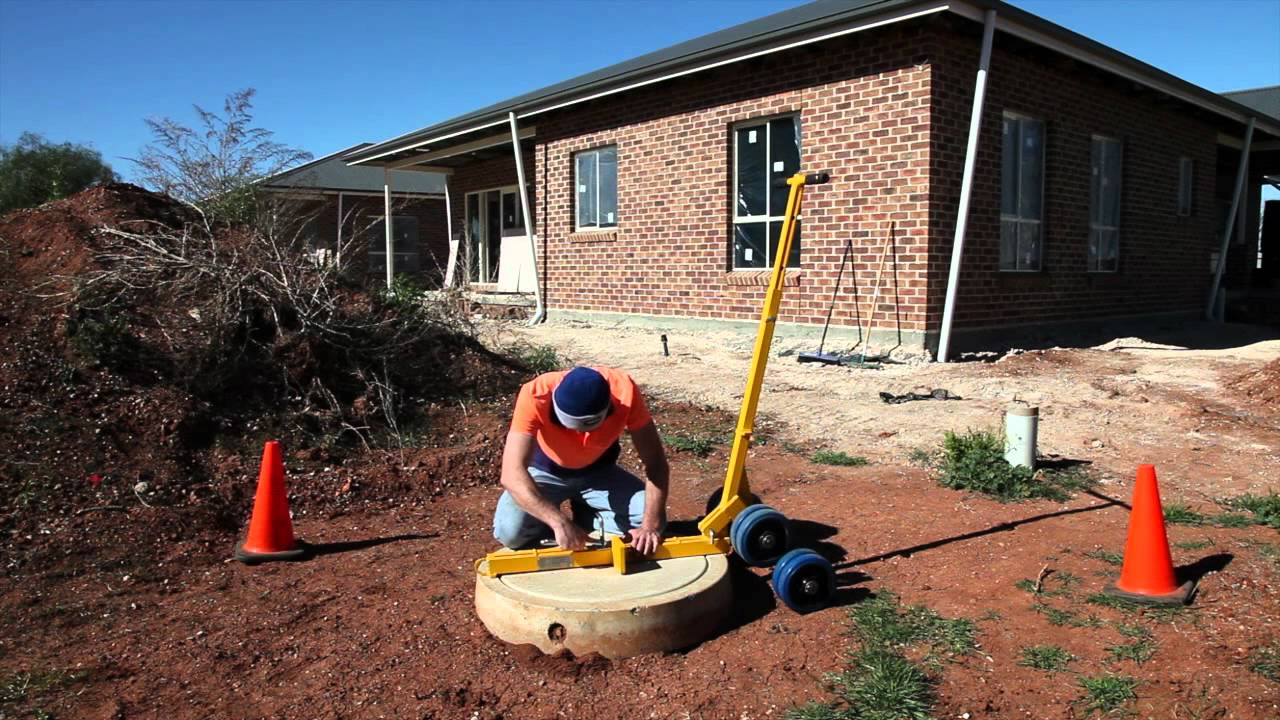 Allied Safety-Salvus Lifter. Manhole Lifter