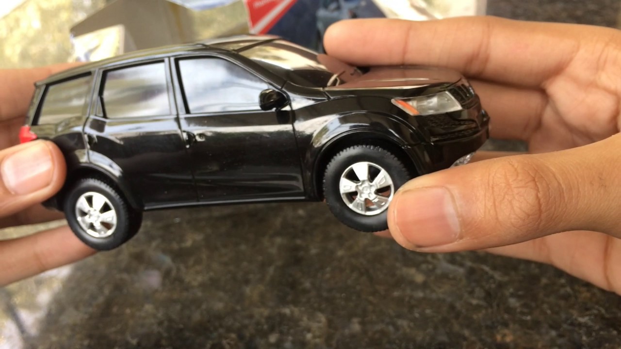 xuv 500 diecast model