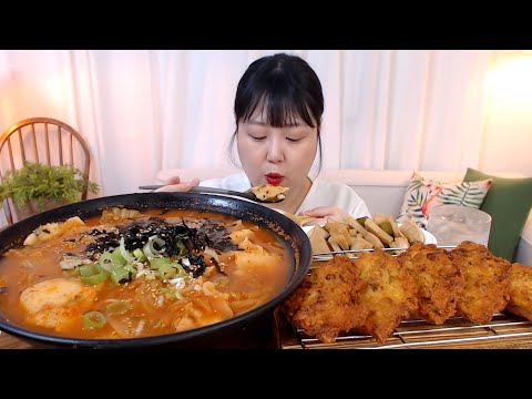 얼큰 칼칼~ 감자듬뿍 넣은 김치수제비 순희네빈대떡 장아찌 먹방 Kimchi Sujebi Koreanfood  Mukbang
