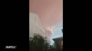 Редкое явление: вулканические молнии над вулканом Тааль на Филиппинах