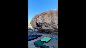 Joshua Tree Bouldering | Slapslope (V4)