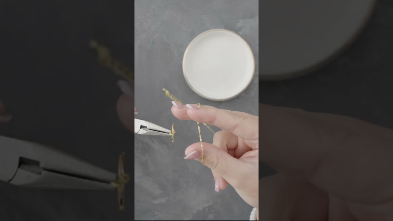 Collier Pendentif Simple En Forme De Uit De Durian Pour Femme