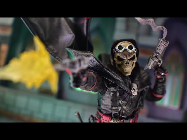 Mezco One:12 Collective Doc Nocturnal: The Monster Who Hunts