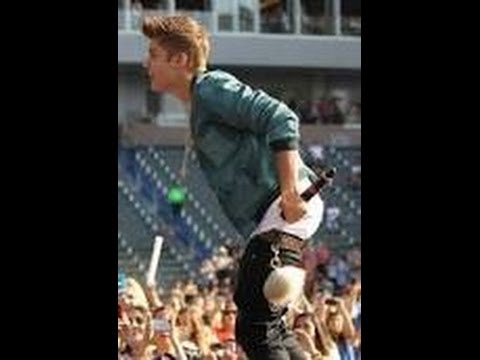 Justin Bieber Sagging Pants