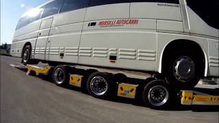 FGM | Transport autobusu, naczepa opuszczana centralnie (FGM 33)