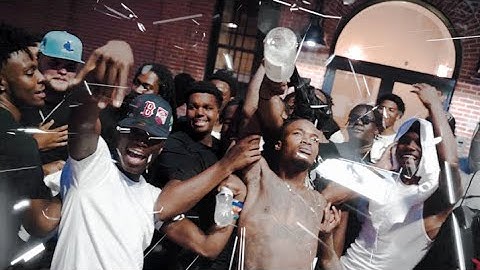 2 ON - RTS Zoe (Official Music Video)