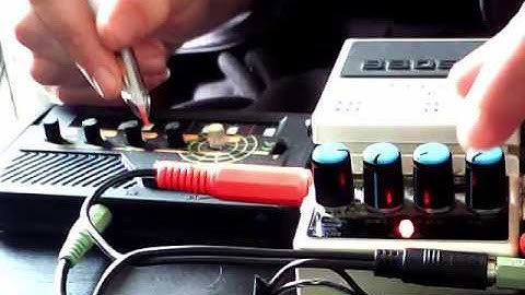 Korg Monotron Delay + Boss DD-7 dark ambient improv