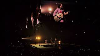 Billie Eilish | SKINNY & TV | Dec 17, 2024 screenshot 3