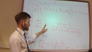 Implicit differentiation C4 Jun 16