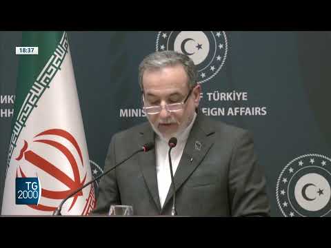 Video Iran, le navi di Trump si avvicinano. Teheran: pronti a riprendere i colloqui