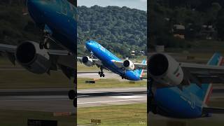 Decolagem IA✈️ #artificialintelligence #inteligenciaartificial #artificial #videoia #fake #aviation