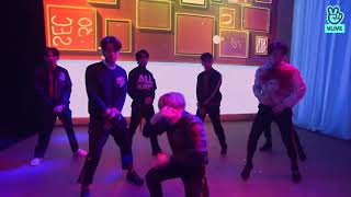 LOOK - GOT7 [Eyes On You] LIVE PREMIERE 720p