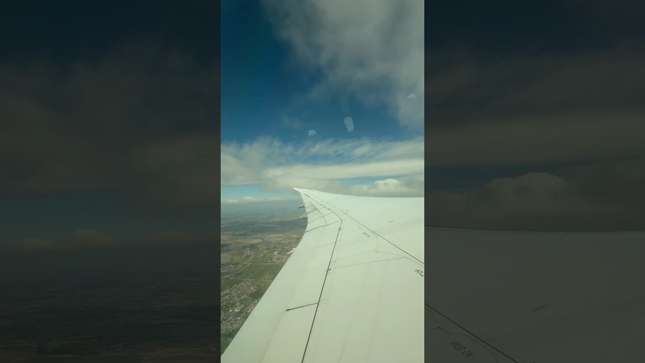 Vietnam Hanoi take-off 하노이 공항 이륙