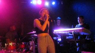 Chloe Howl...Paper Heart live @ The Bodega,Nottingham.23/01/14.