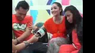 Inikah Bukti Anang & Ashanty Resmi Jadi Sepasang Kekasih?