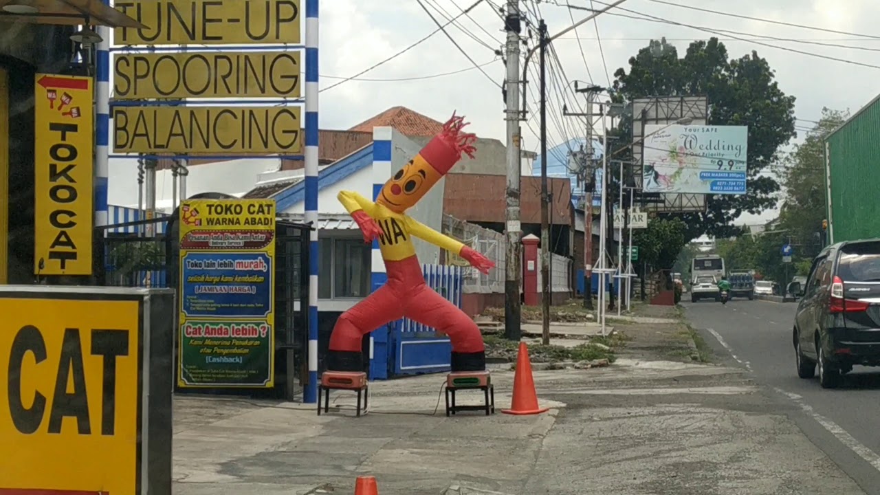 ARSYA SUKA !!! BONEKA ANGIN TOKO CAT WAWAWA !!! YouTube