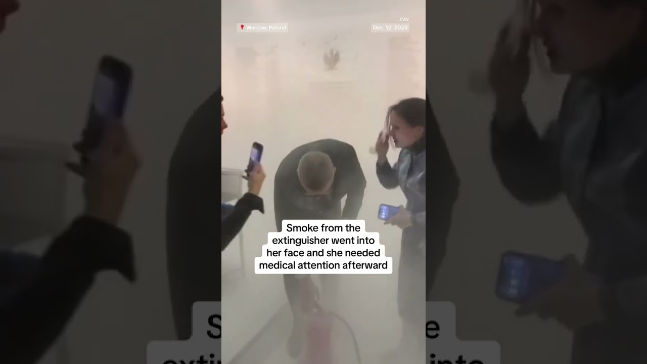 Polish lawkamer uses fire extinguisher to put out Hanukkah candles