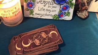 This person is hiding feelings HUNTY! -Same Gender Love Reading 💥💥💥🌬🦋 screenshot 2