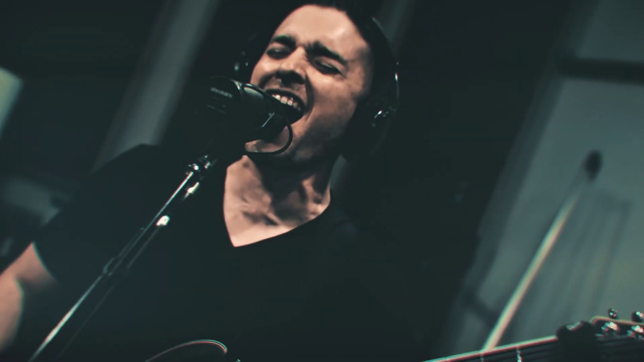 Status - LIVE IN THE STUDIO | Lithium Dawn