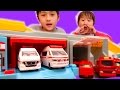 はたらくくるま トミカ 救急車 日産NV350キャラバン救急車&トヨタ ハイメディック救急車【かとちゃん】