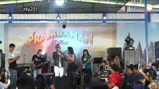 Duet paling mesra Lala widy with Gerry mahesa - Jambu alas