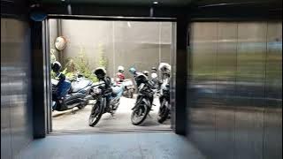 Download lagu pillar elevator at grand tebu hotel in bandung (lift parking lot)