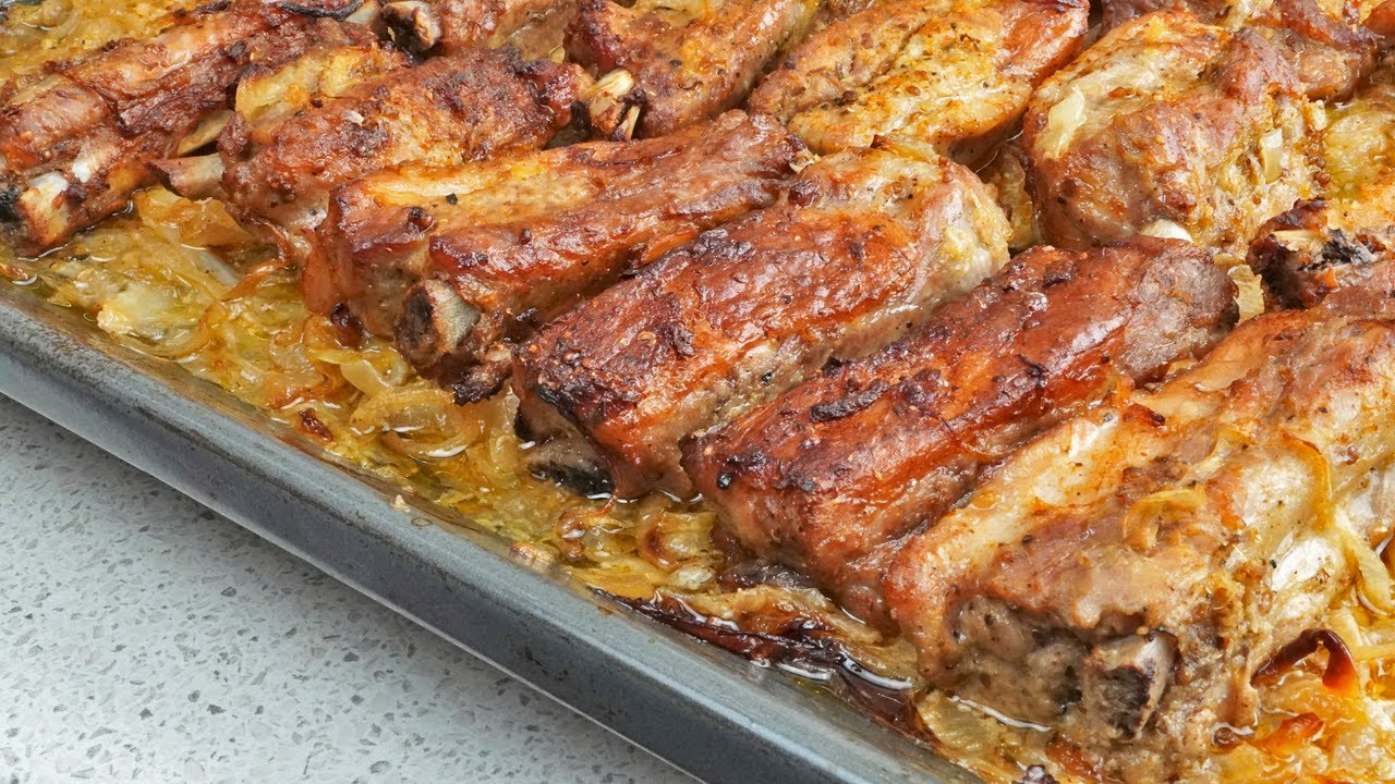 Выложите все на противень и у вас получится невероятно вкусный ужин! Просто и очень вкусно