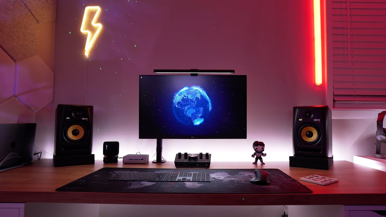 BenQ Screenbar Monitor Light Review The best Lamp for your Setup