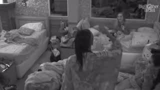 CARLA DIZ E KAROL CONKÁ BRIGANDO #BBB21
