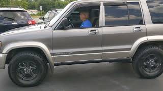2000 Isuzu Trooper