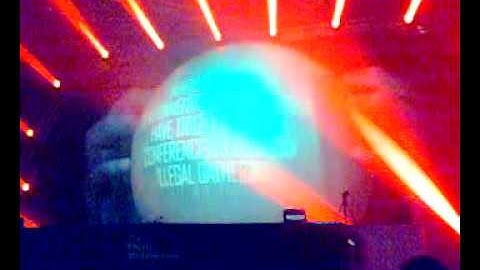 In Qontrol 2010 Intro