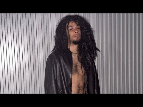 We follow the world's number one host in his day. - YouTube