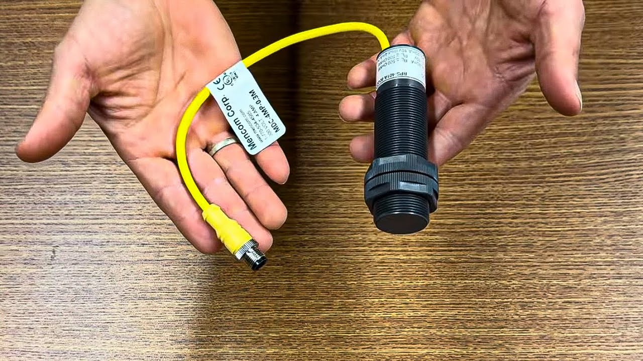 Unboxing the Migatron RPS-401A-80QD Ultrasonic Sensor